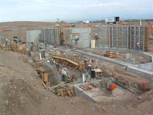 Tempe Center for the Arts construction photograph- Walls Beginning to be Built