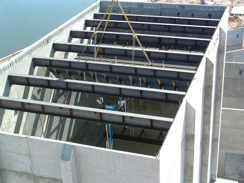 Tempe Center for the Arts construction photograph-Workers Guiding Grate Into Place