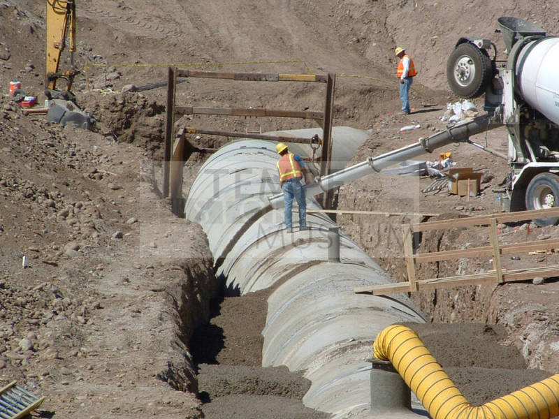Tempe Center for the Arts construction photograph-Worker Pouring Concrete