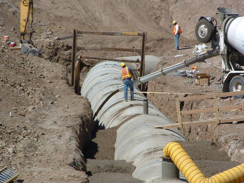 Tempe Center for the Arts construction photograph-Worker Pouring Concrete
