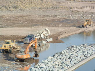 Tempe Center for the Arts construction photograph-Construction in Tempe Town Lake Bed
