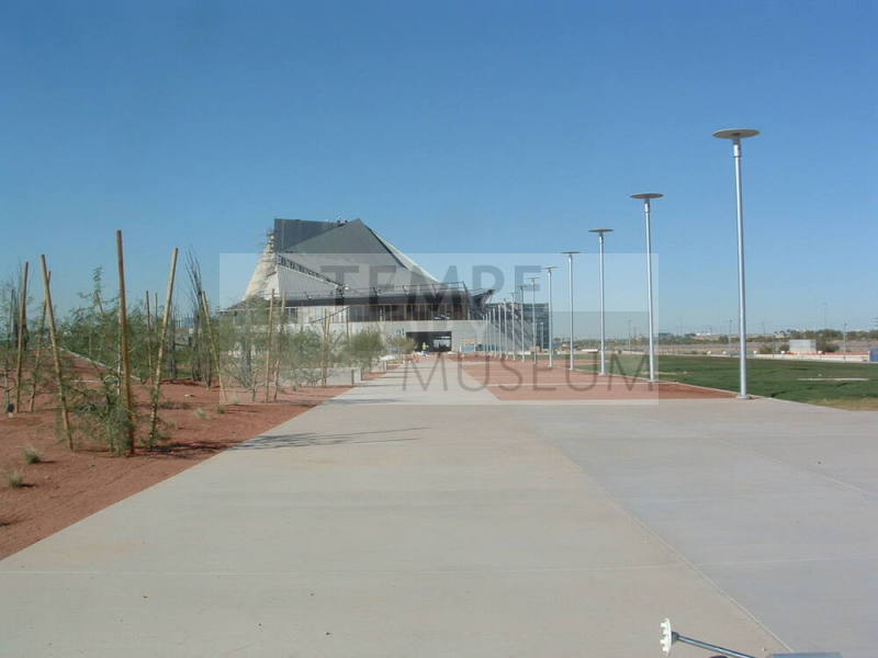 Tempe Center for the Arts construction photograph-Walkway to Building