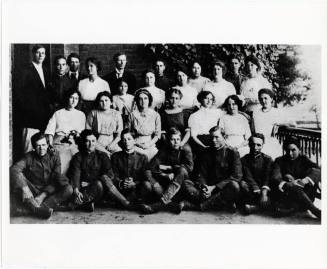 Class picture - Tempe Normal School