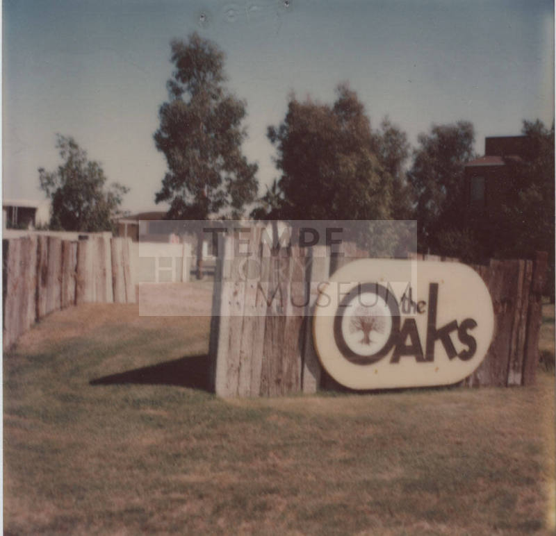 The Oaks-Patio Homes - 2651 East Silk Oak, Tempe, Arizona