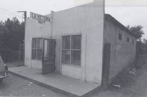 La Victoria Market - 2327 East Victory Drive, Tempe, Arizona