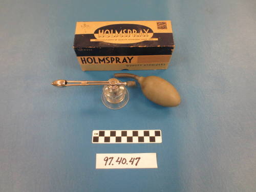 Throat & nasal atomizer with cardboard box