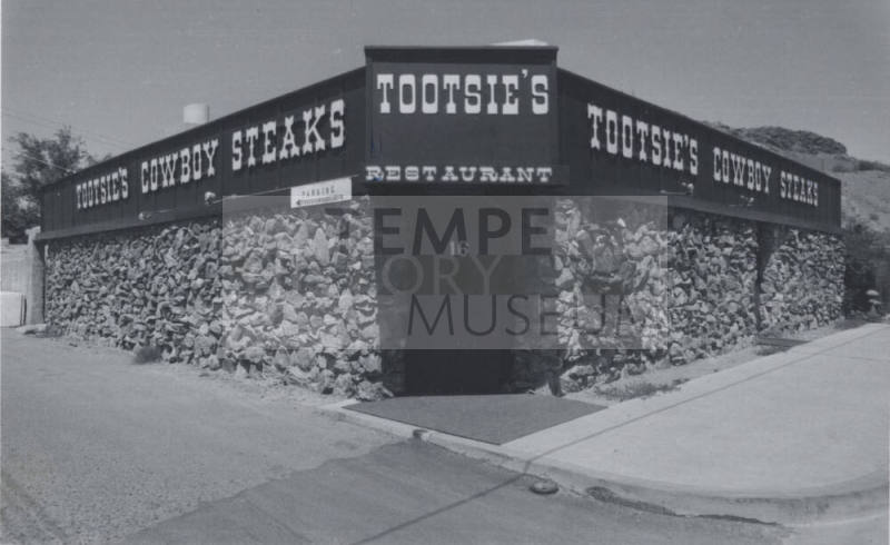 Tootsie's Restaurant - 16 East 4th Street, Tempe, Arizona