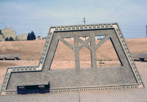 Concrete wall and design at Kiwanis Park construction site