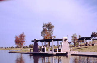 Kiwanis Park ramadas and lake