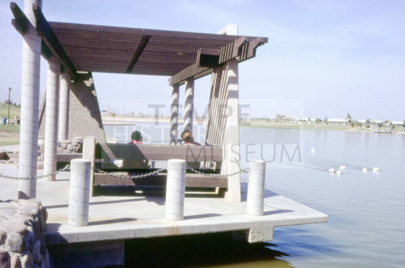 Kiwanis Park ramada and lake