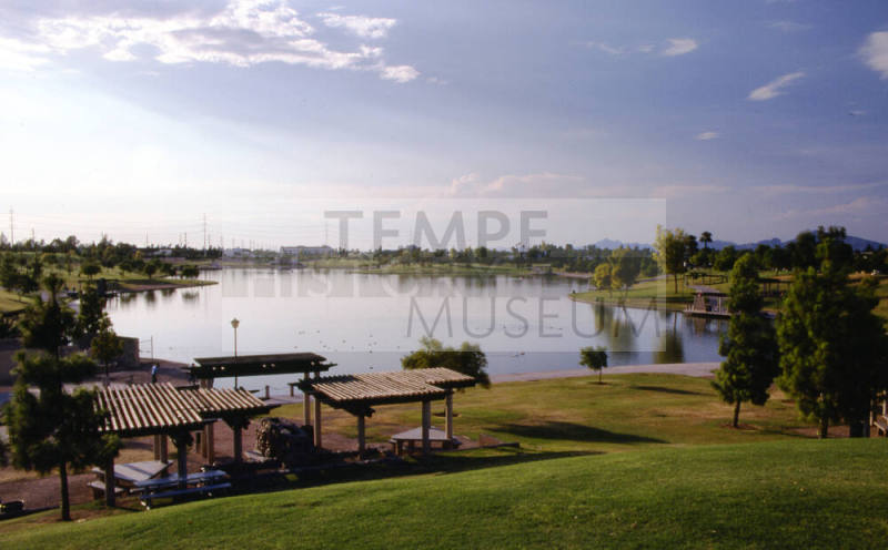 Kiwanis Park lake