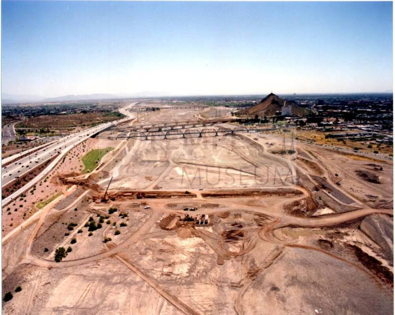Tempe Town Lake Dam Construction - facing east