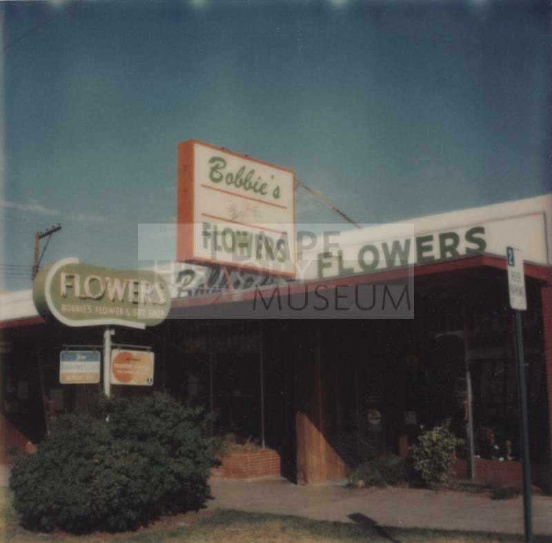 Bobbie's Flower and Gift Shop - 20 East 5th Street, Tempe, Arizona