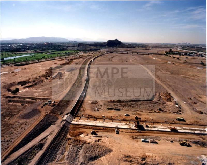 Tempe Town Lake Dam Construction - facing west