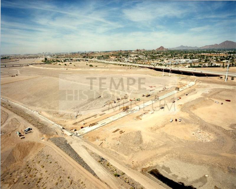 Tempe Town Lake east dam construction - facing northwest