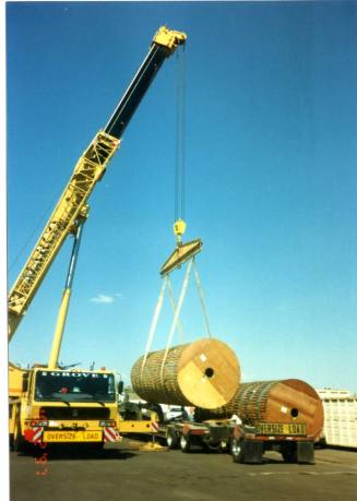 Unloading the Town Lake rubber dam