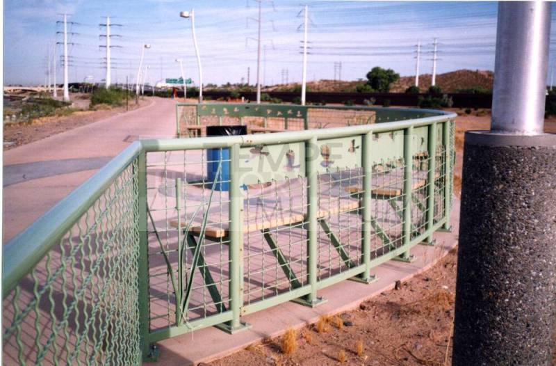Rio Salado light green metal wall rest stop