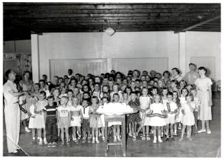 Patricia (Wood) Wright photograph as an Aide with her Summer Recreation Group