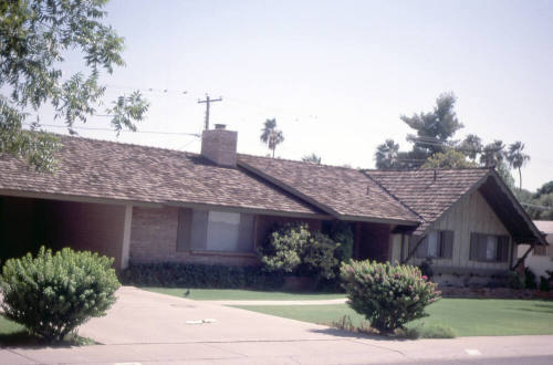 Property Address:  325 East La Diosa Drive, Tempe, Arizona
Subdivision Address:  Broadmor Manor