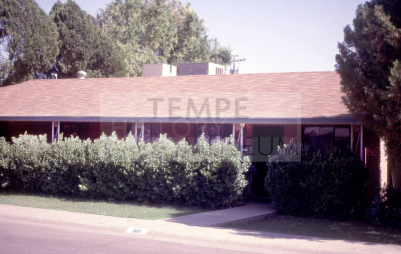 Property Address:  301 East El Parque Drive, Tempe, Arizona
Subdivision Address:  Broadmor Manor