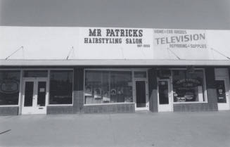 Mr. Patrick's Hairstyling Salon - 6 West 7th Street, Tempe, Arizona