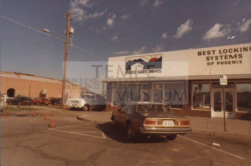 Medic Care Rents- Hospital Equipment - 10 West 7th Street, Tempe, Arizona