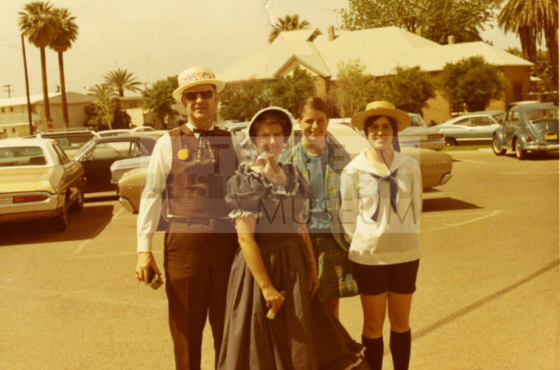 Photograph of church members of the First Congregational Church of Tempe.