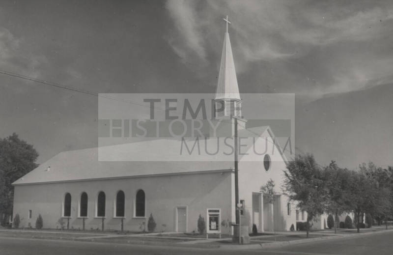 Photograph of new First Congregational Church of Tempe.