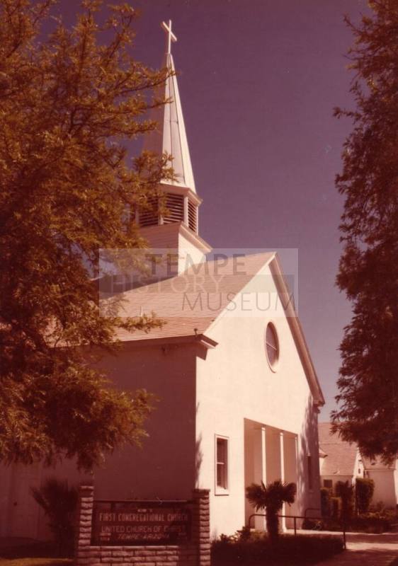 Photograph of new First Congregational Church of Tempe from sign side