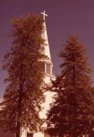 Photograph of First Congregational Church of Tempe, closeup view.