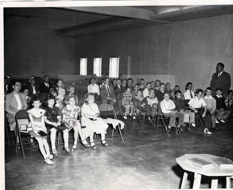 Photograph of First Congregational Church of Tempe Youth Service