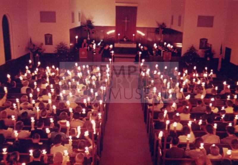First Congregational Church Candlelight Service