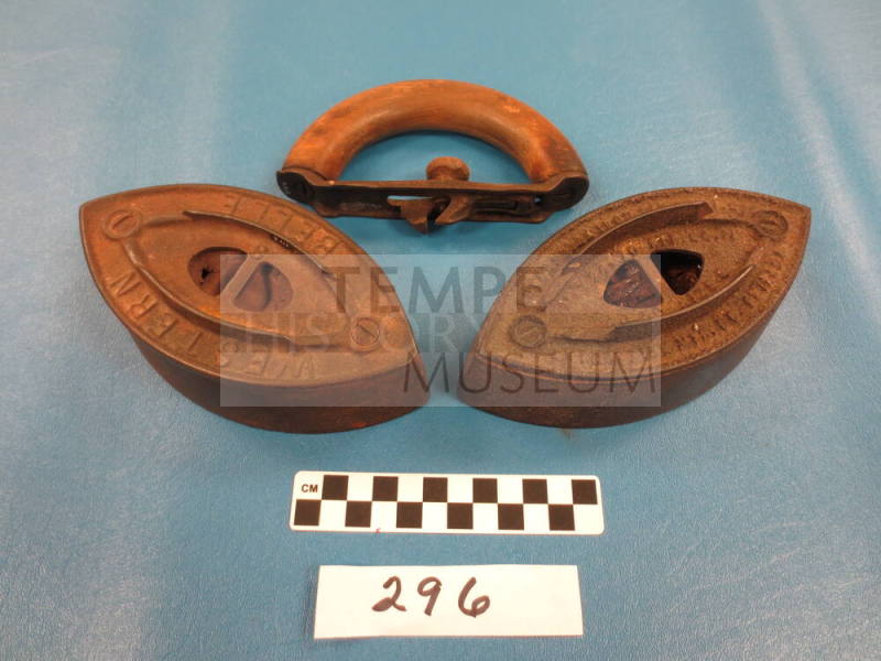 Flatirons with Removeable Handle