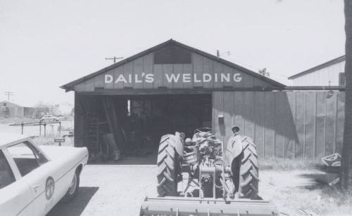 Dail's Welding - 208 West 7th Street, Tempe, Arizona