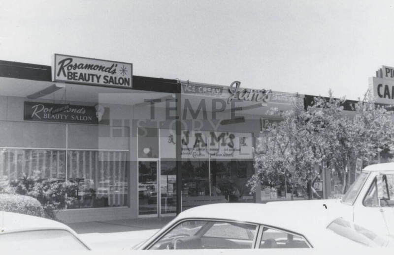 Rosamond's Beauty Salon - 31 East 9th Street, Tempe, Arizona