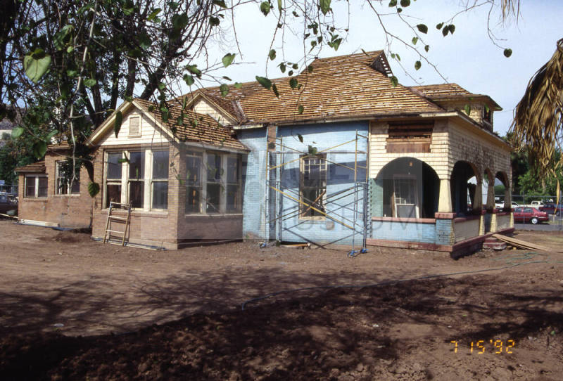 B. B. Moeur House, 634 S Myrtle, during restoration