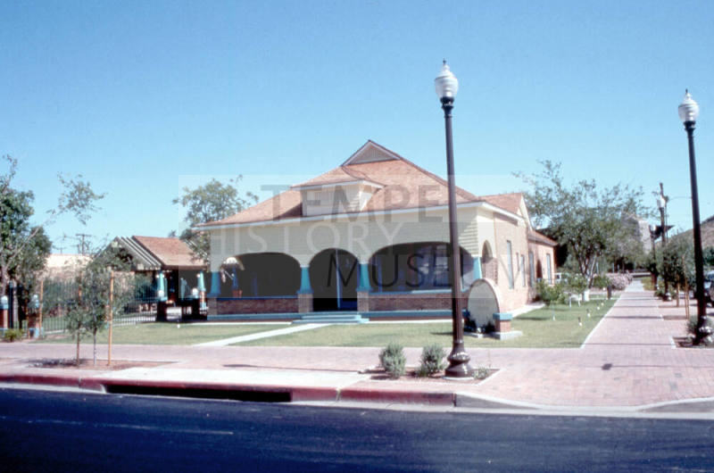 B. B. Moeur House, 634 S Myrtle