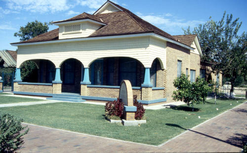 B. B. Moeur House, 634 S Myrtle