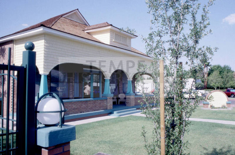 B. B. Moeur House, 634 S Myrtle