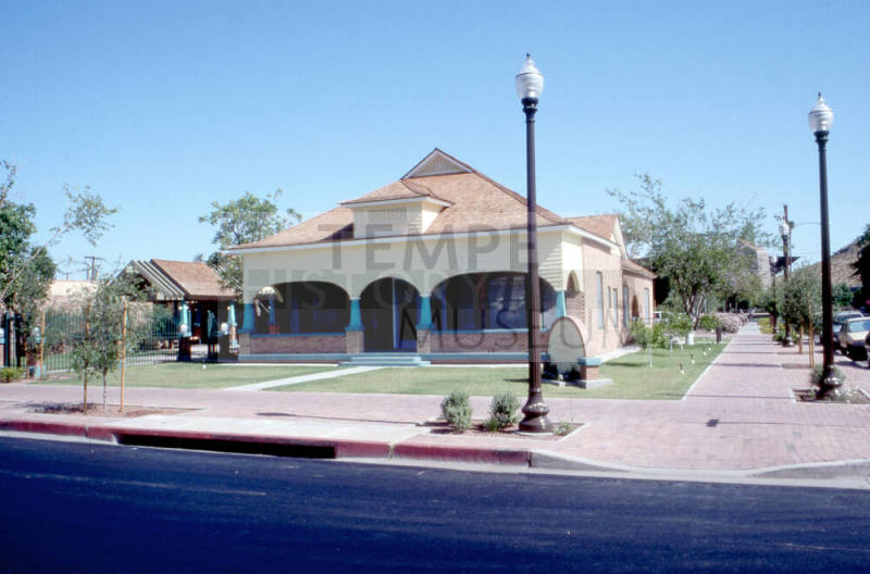 B. B. Moeur House, 634 S Myrtle