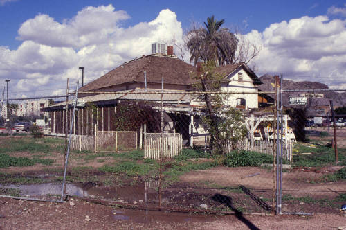 Brown Strong Reeves House, 604 S. Ash Avenue