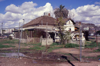 Brown Strong Reeves House, 604 S. Ash Avenue