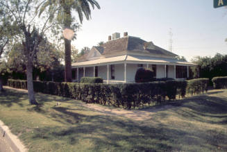 Brown Strong Reeves House, 604 S. Ash Avenue