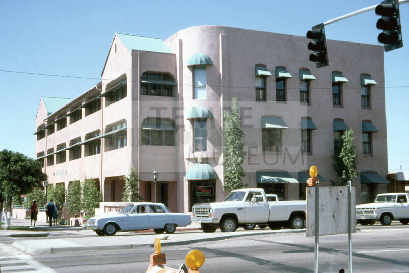 Casa Loma Building, 398 S. Mill Avenue