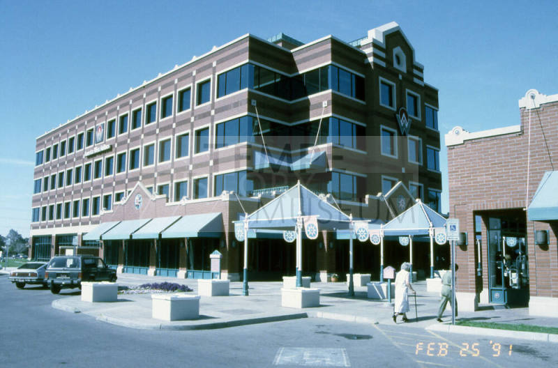 Centerpoint, 680 S. Mill Ave.