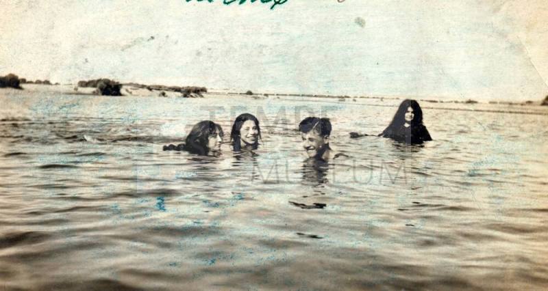 Swimming in Salt River at 7th Avenue