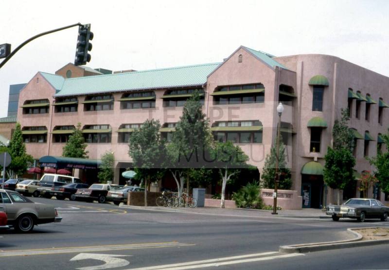 Casa Loma Building, 398 S. Mill Avenue