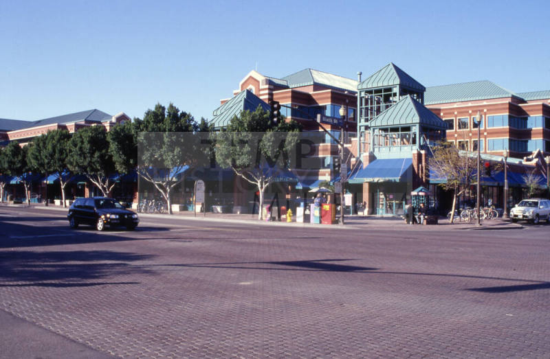 Centerpoint, 680 S. Mill Ave.