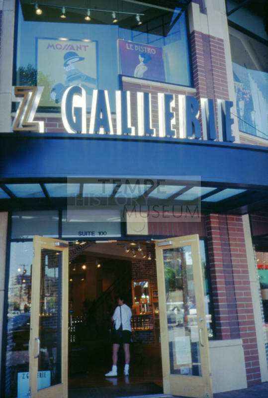 Z Gallerie - Centerpoint, 680 S. Mill Ave.