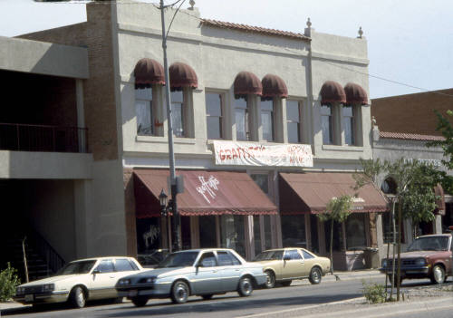 Graffitti's Restaurant and Sam's Metro Deli - Chipman Petersen Building, 415 S. Mill Ave.